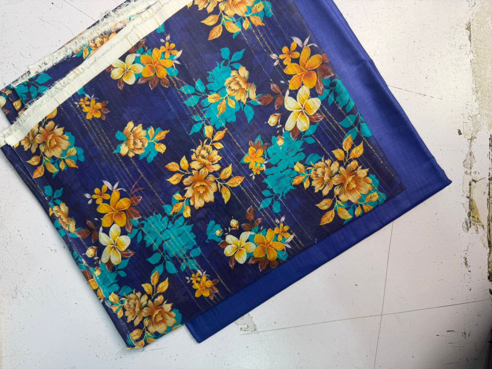 Lawn 90/70 2p Suit Allover 9024