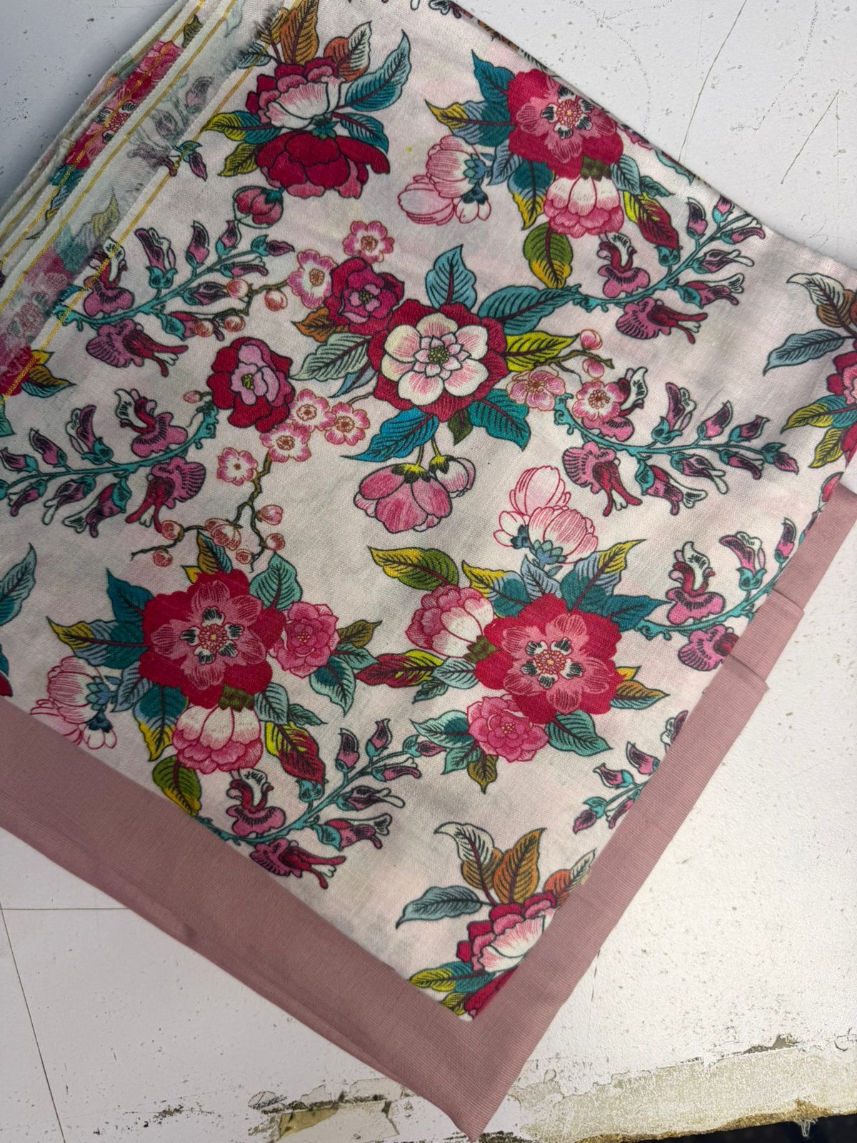 Lawn 90/70 2p Suit Allover 9029