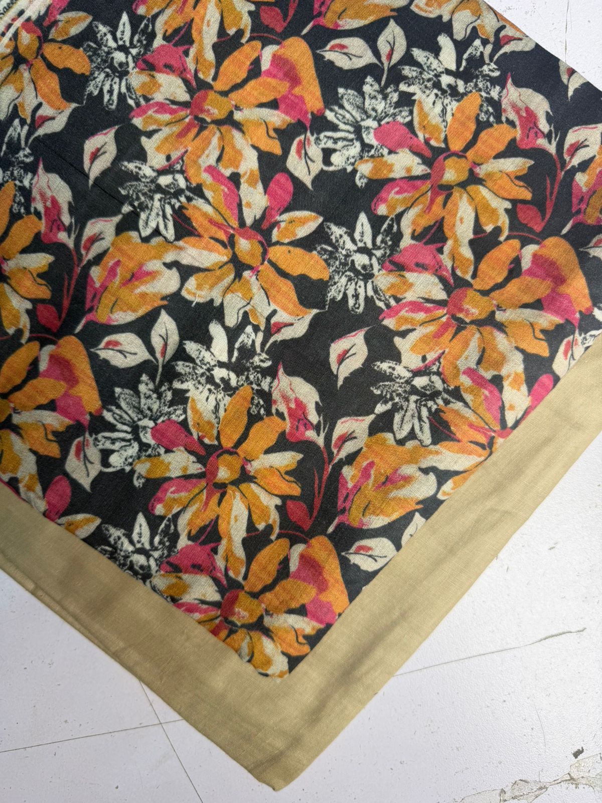 Lawn 90/70 2p Suit Allover 9032